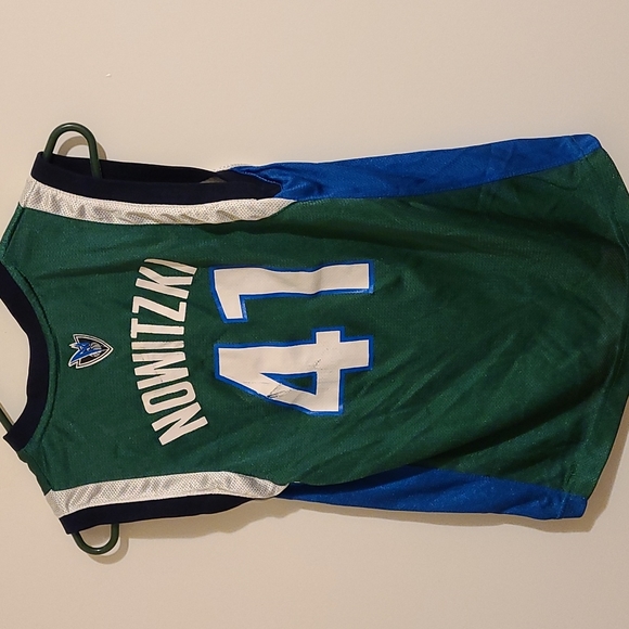 Adidas Mavs Jersey - Picture 4 of 5